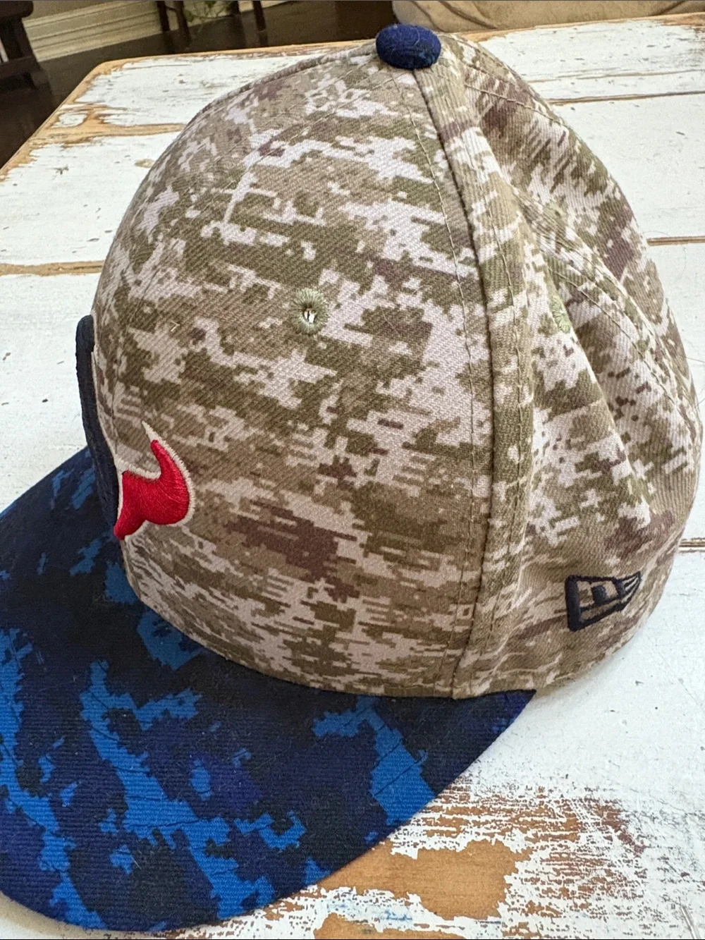 NFL Camo Houston Texans Cap with Blue Brim and Tan Crown size 7 1/4, 57.7cm